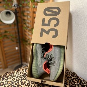 YEEZY BOOST 350 V2 ‘Desert Sage’